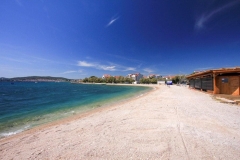 Vodice - pláže v okolí