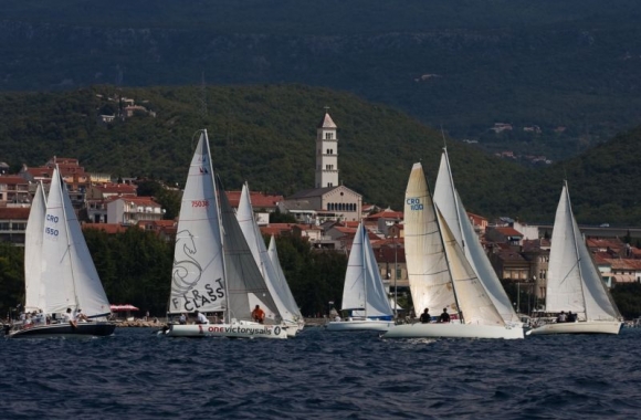 Jachting